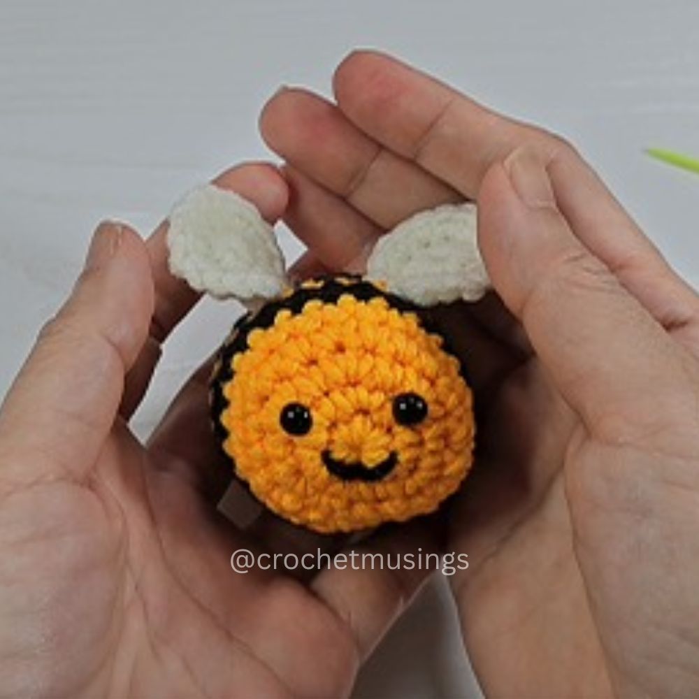 PDF - Cute Bee Keychain Crochet Pattern