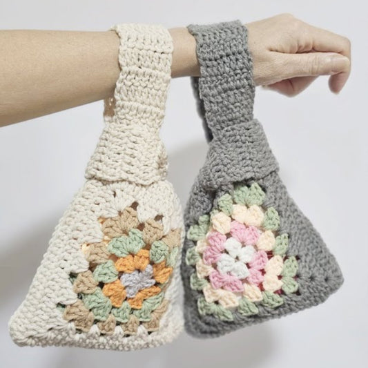 PDF - Granny Square Dumpling Bag (Low-Sew) Crochet Pattern
