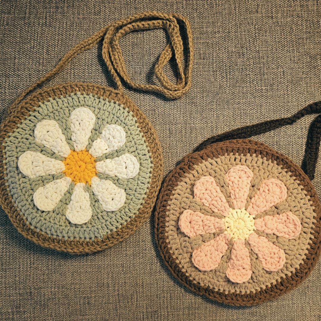 PDF - Retro Daisy Round Bag Crochet Pattern