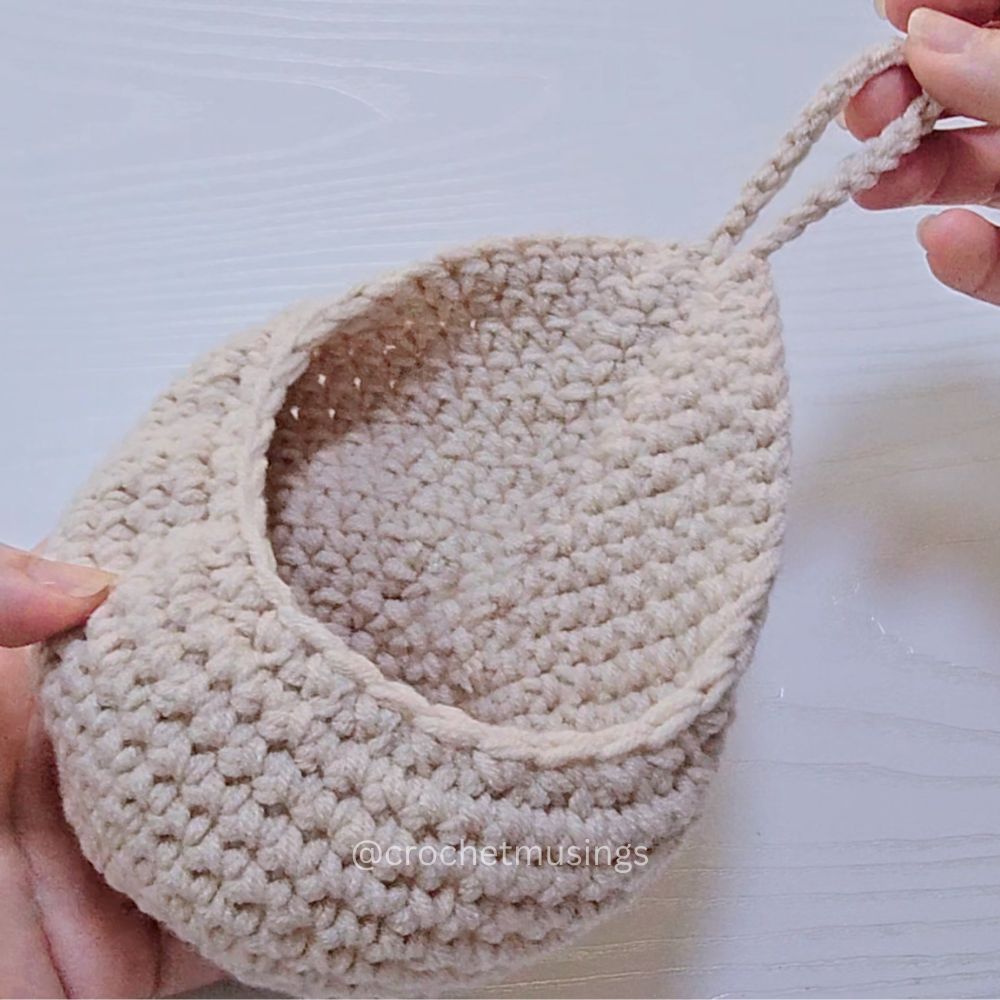PDF - Crochet Hanging Basket Crochet Pattern (No Sew)