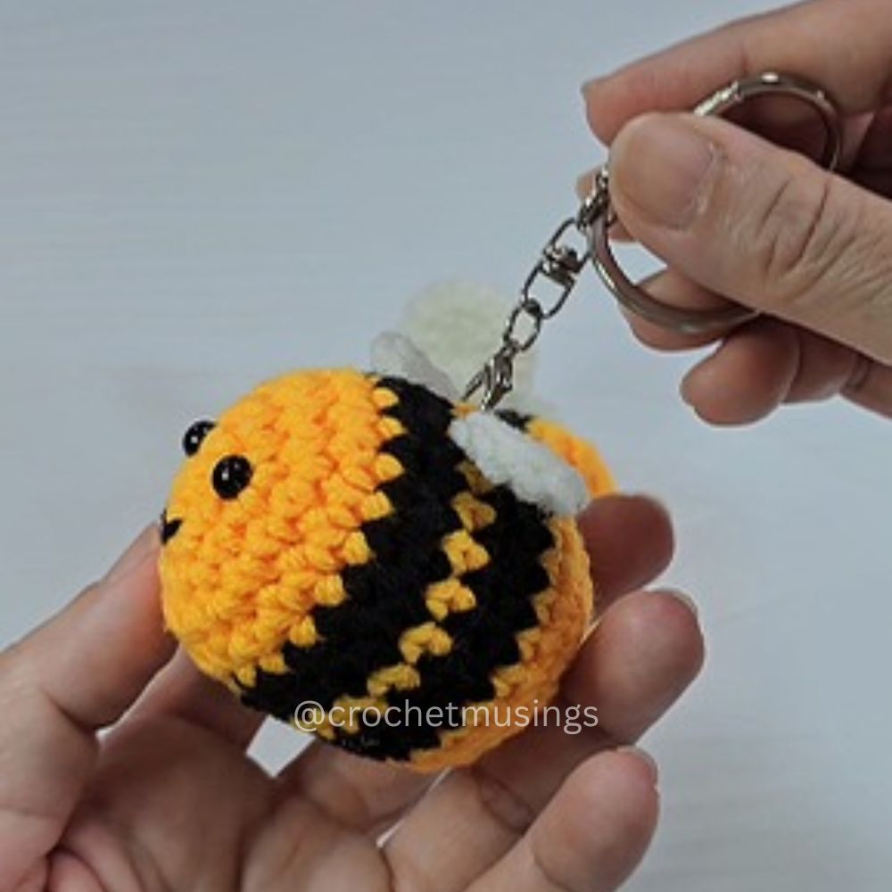PDF - Cute Bee Keychain Crochet Pattern