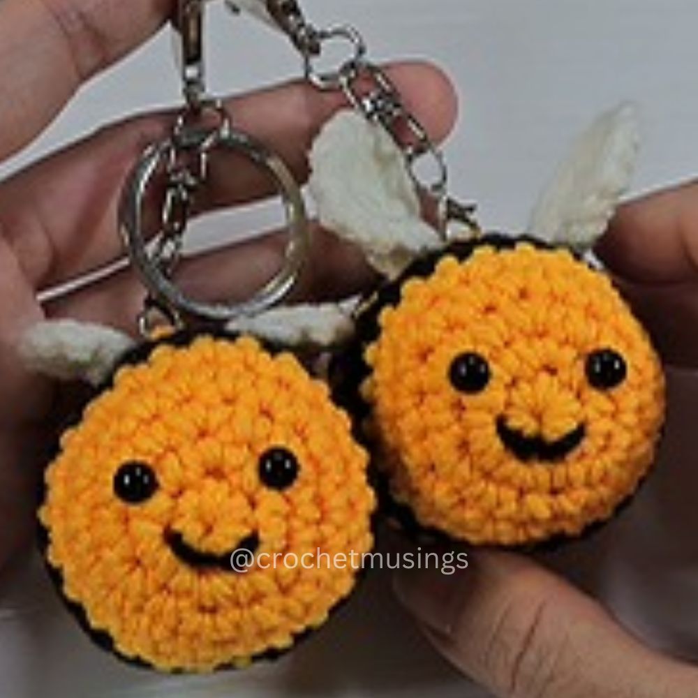 PDF - Cute Bee Keychain Crochet Pattern