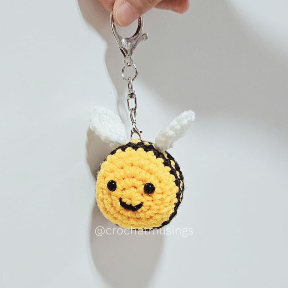 PDF - Cute Bee Keychain Crochet Pattern