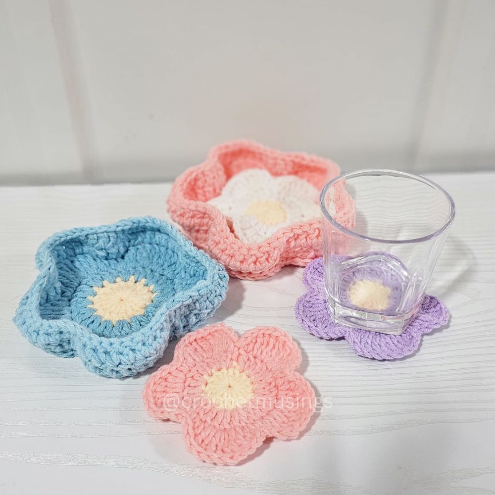 PDF - Easy Flower Coaster Set Crochet Pattern