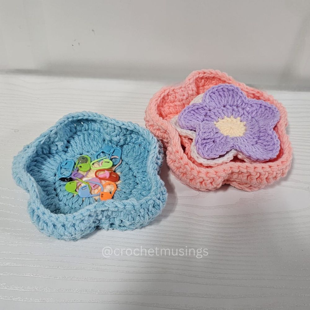 PDF - Easy Flower Coaster Set Crochet Pattern