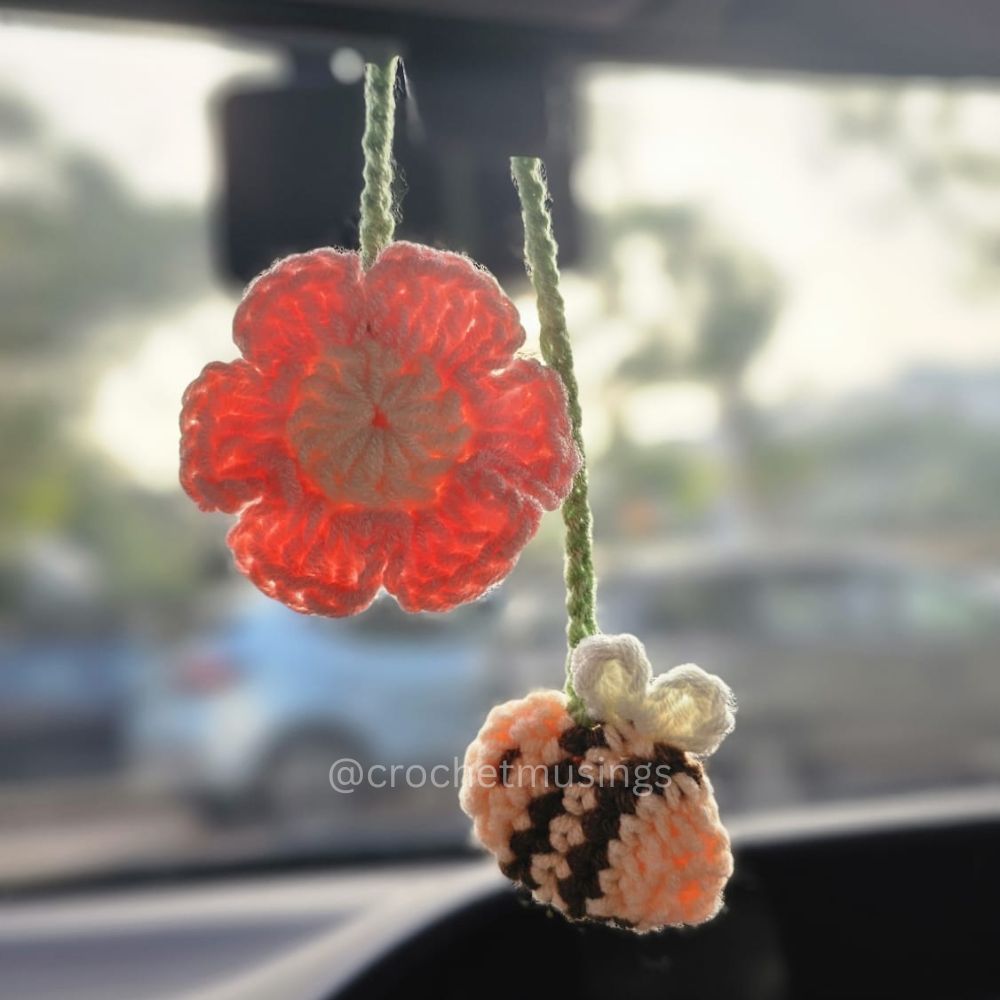 PDF - Flower & Bee Bookmark Crochet Pattern