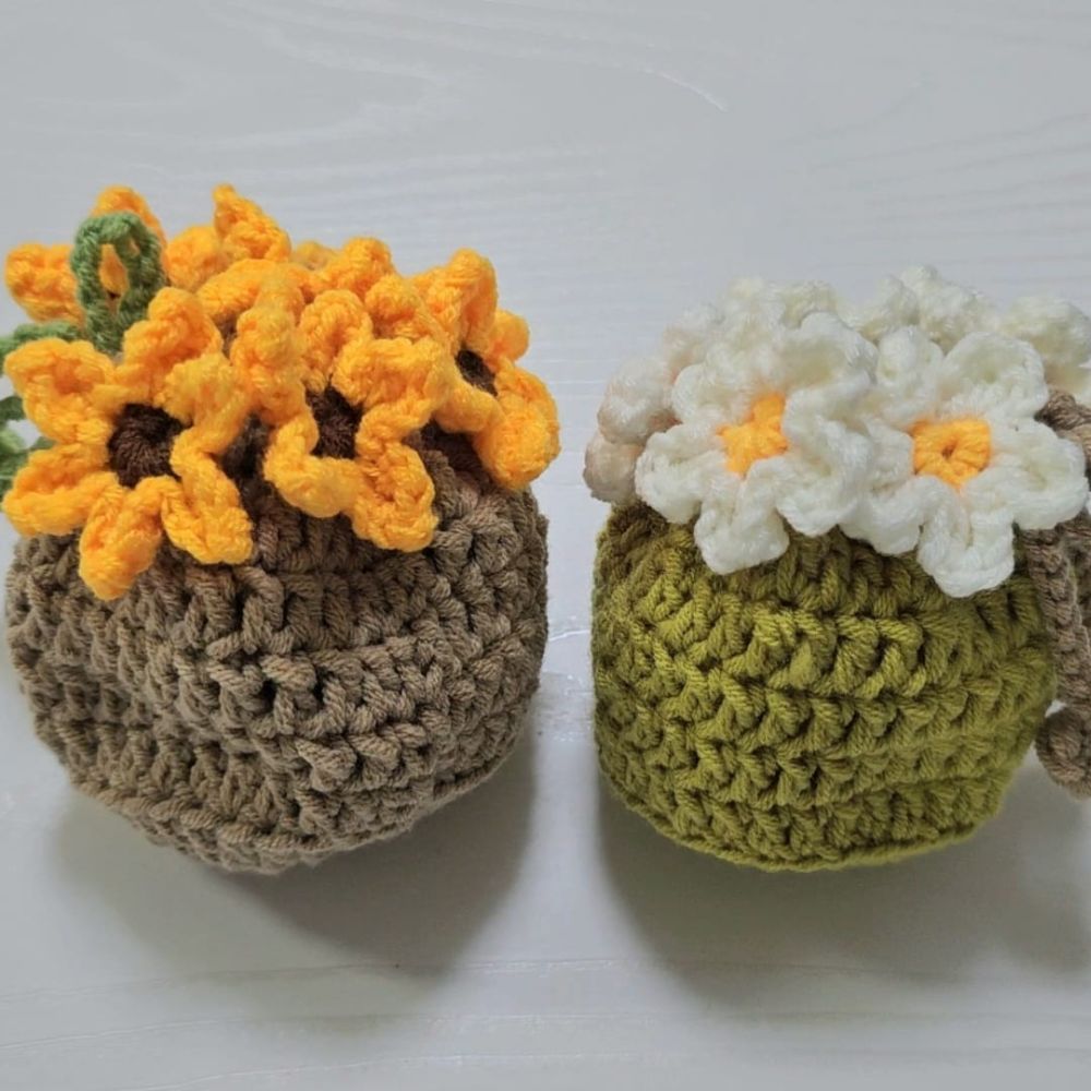 PDF - Flower Bouquet Drawstring Pouch Crochet Pattern.