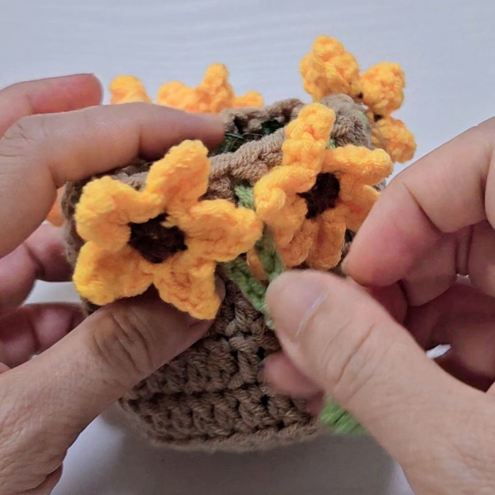 PDF - Flower Bouquet Drawstring Pouch Crochet Pattern.