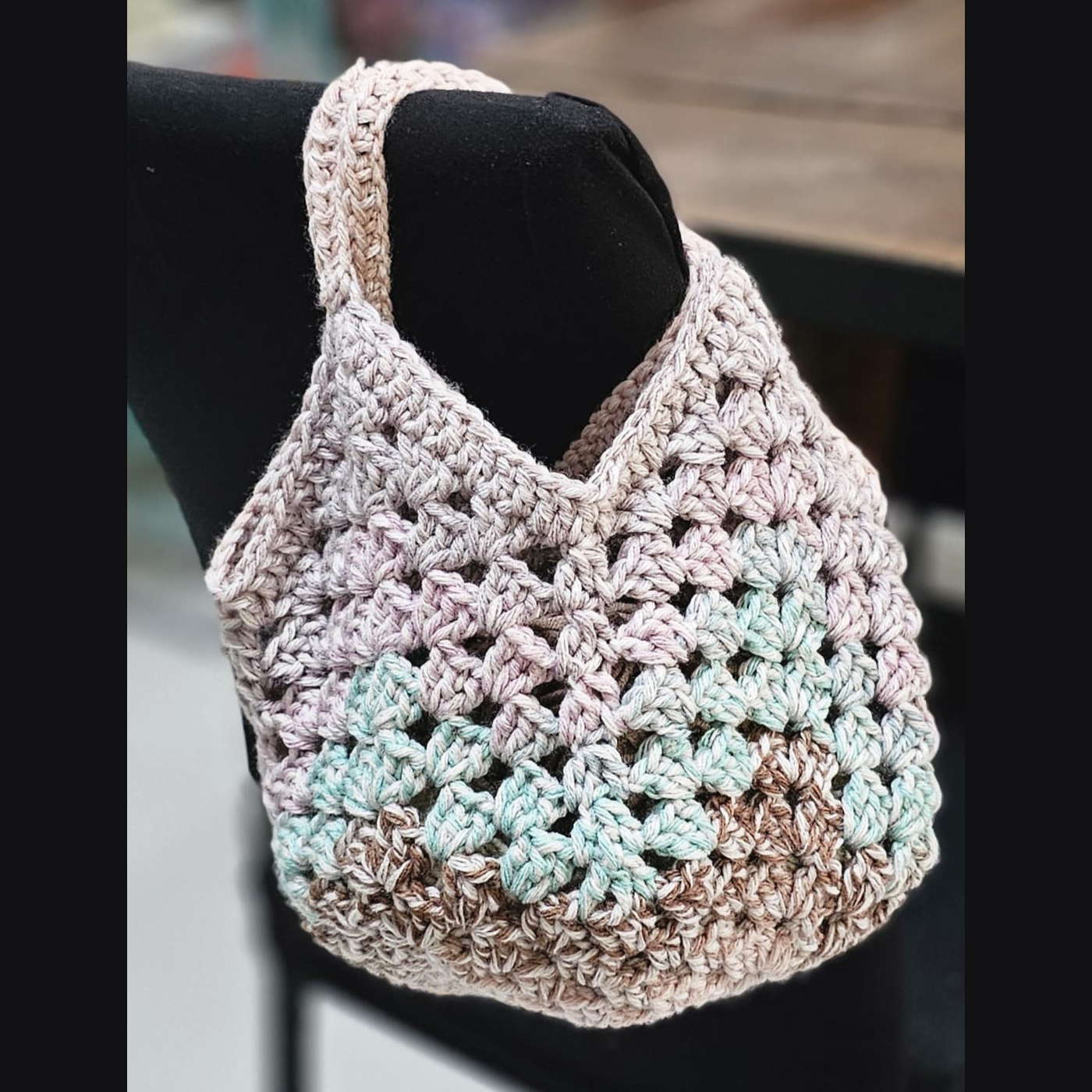 PDF - Granny Square Market Bag (No-Sew) Crochet Pattern