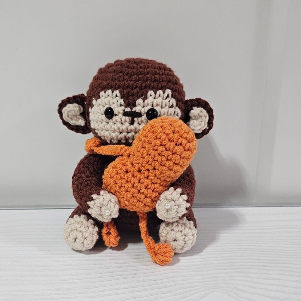 PDF - Punch Monkey And Orangutan Mama Crochet Pattern