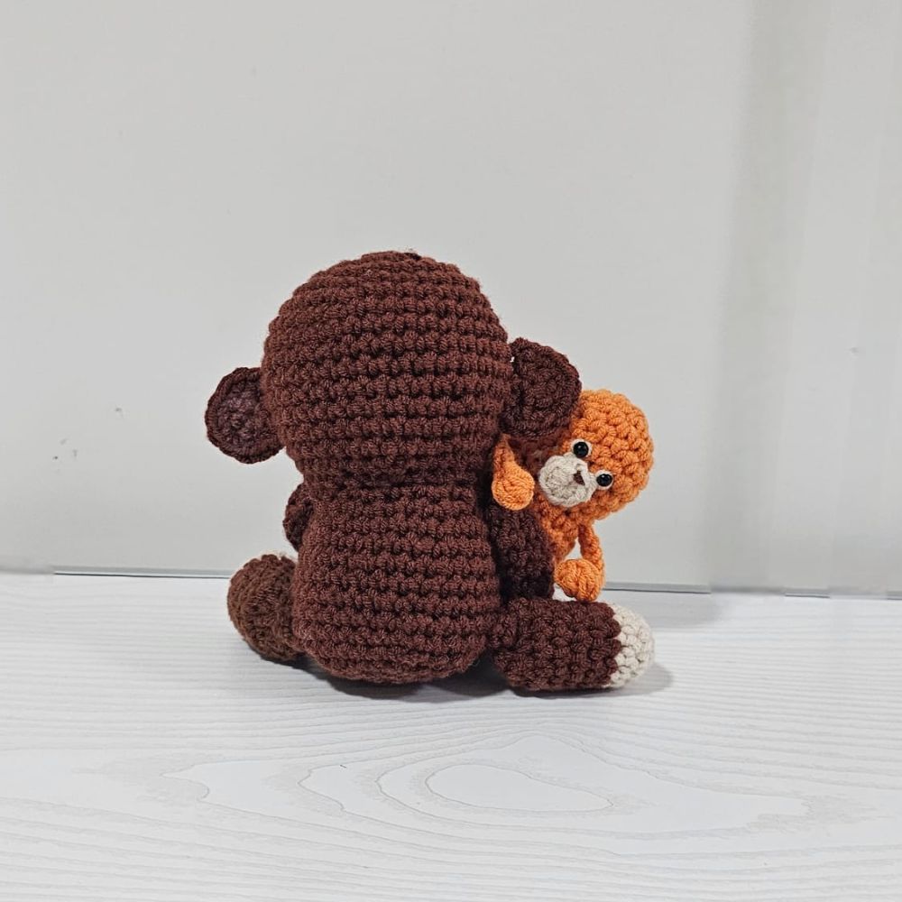 PDF - Punch Monkey And Orangutan Mama Crochet Pattern