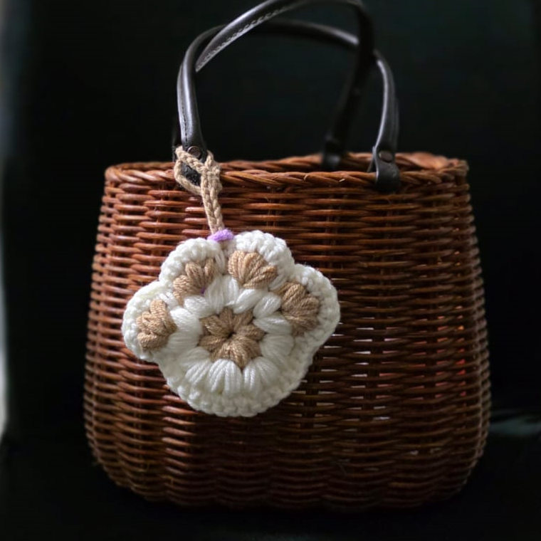 PDF - Paw Print Pouch & Bag Charm (No-Sew) Crochet Pattern