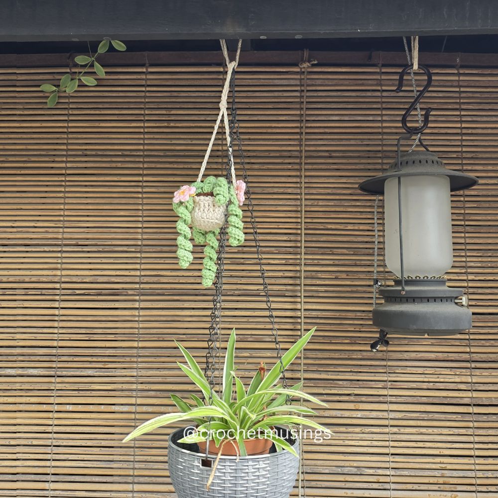 PDF - Small Hanging Plant Basket Crochet Pattern