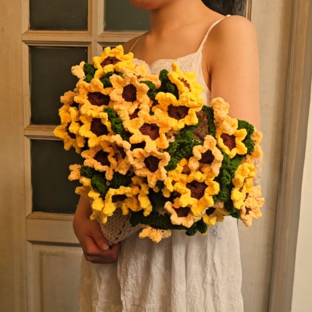 PDF - No Sew Flower Bouquet Blanket (Sunflower) Crochet Pattern